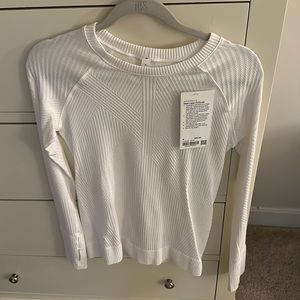 Long sleeved white lululemon top